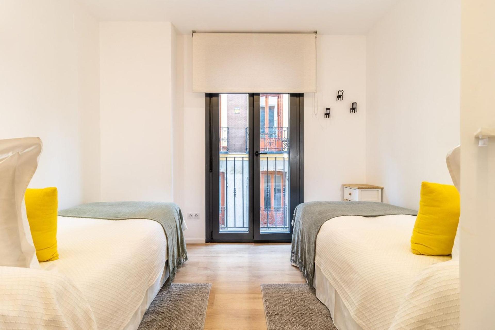 Stylish Center Retreat For 4 Explore From Espoz Y Mina * Madrid